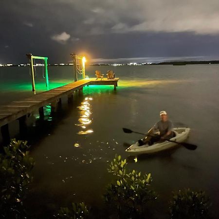 Perfecto'S Retreat- Luxury Cabin Villa St. Petersburg Ngoại thất bức ảnh